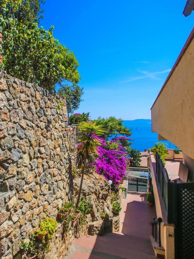 Appartement Bacio Del Sole à Porto Santo Stefano  Extérieur photo